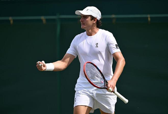 成空接暴扣 成空接暴扣